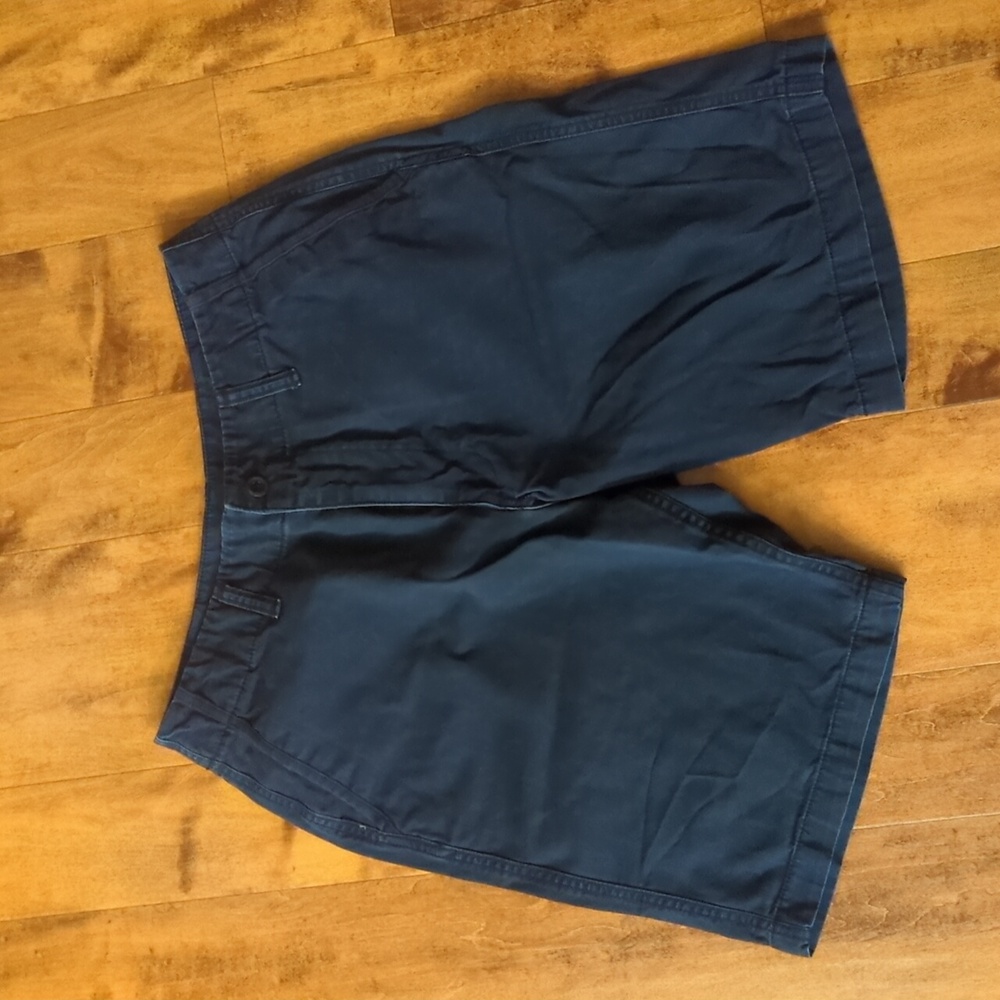 Mens Old Navy flat front short size 34 navy blue